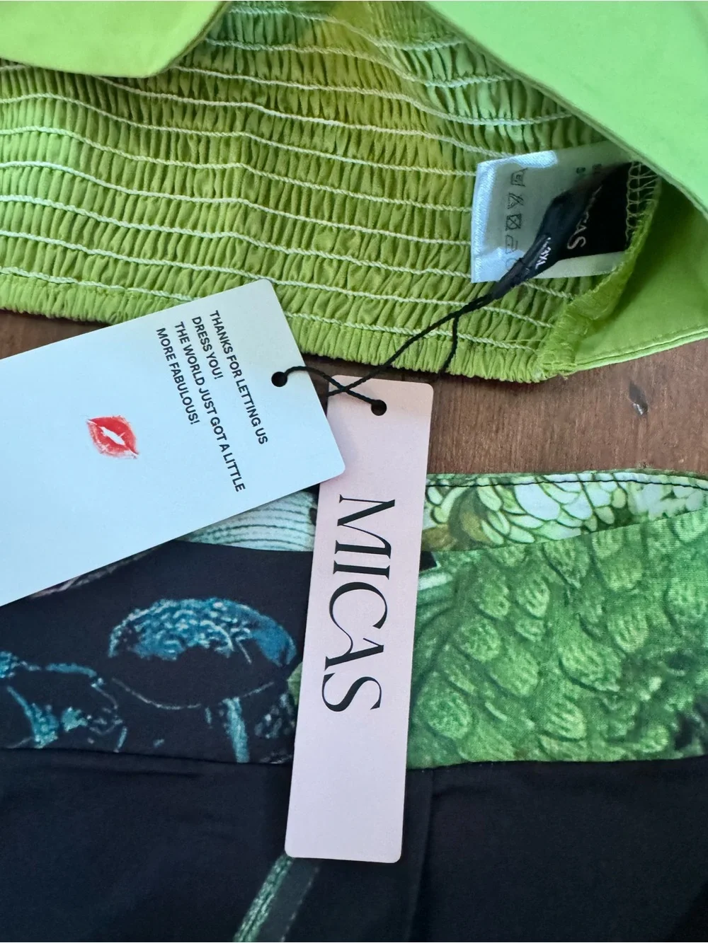 NWT MICAS 3XL Green Crop Top Floral Wide Leg Pants Two Piece Set